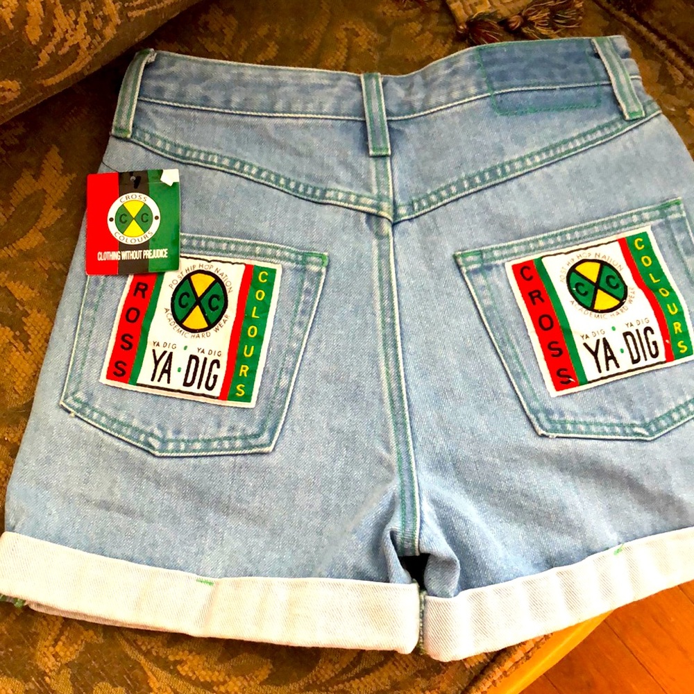 Cross Colours flash $44